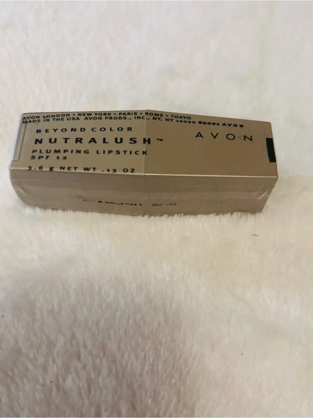 Avon RARE Vintage Nutralush Lipstick Chocolate Frosting NWT Factory Sealed